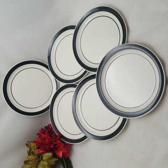 Royal M Crownstone Pasadena Salad Plates - Picture 1 of 12